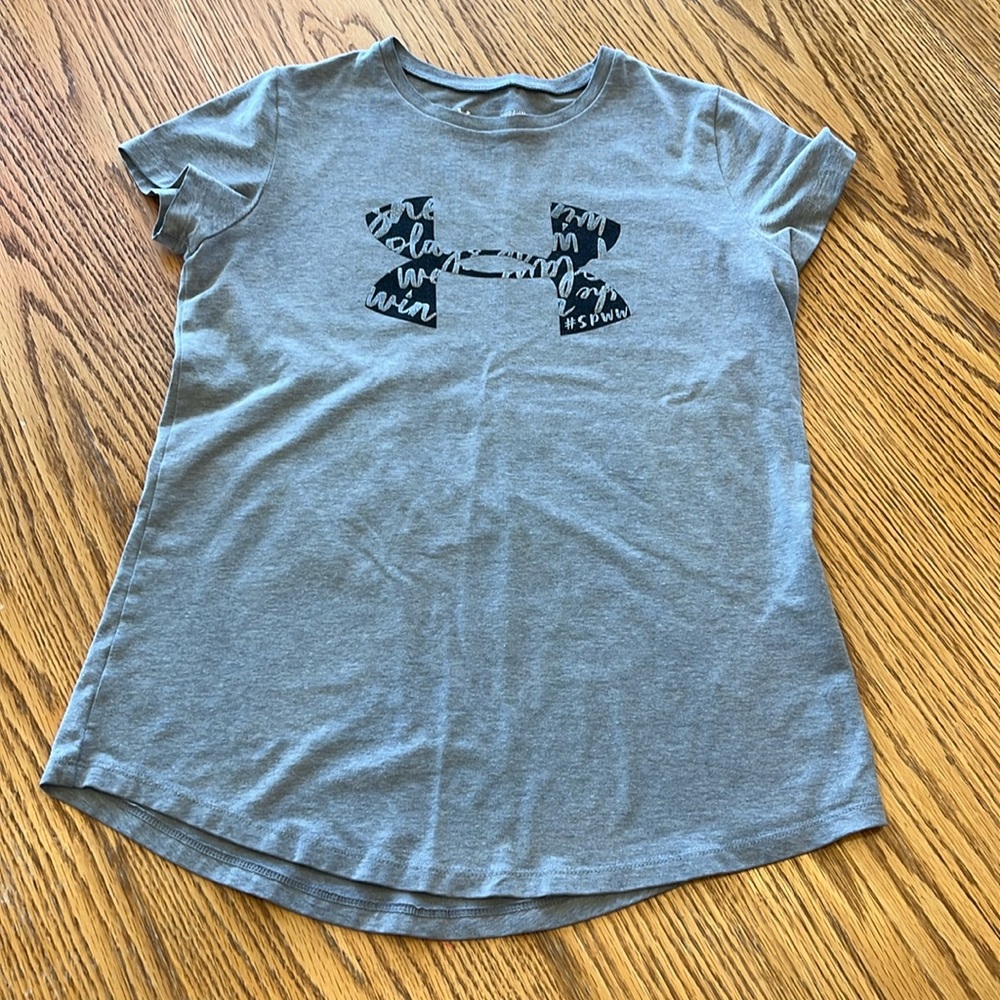 Under Armour tee